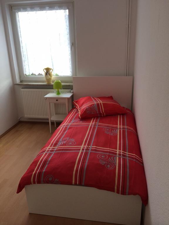 Апартаменты White House Bochum Ehrenfeld Номер фото